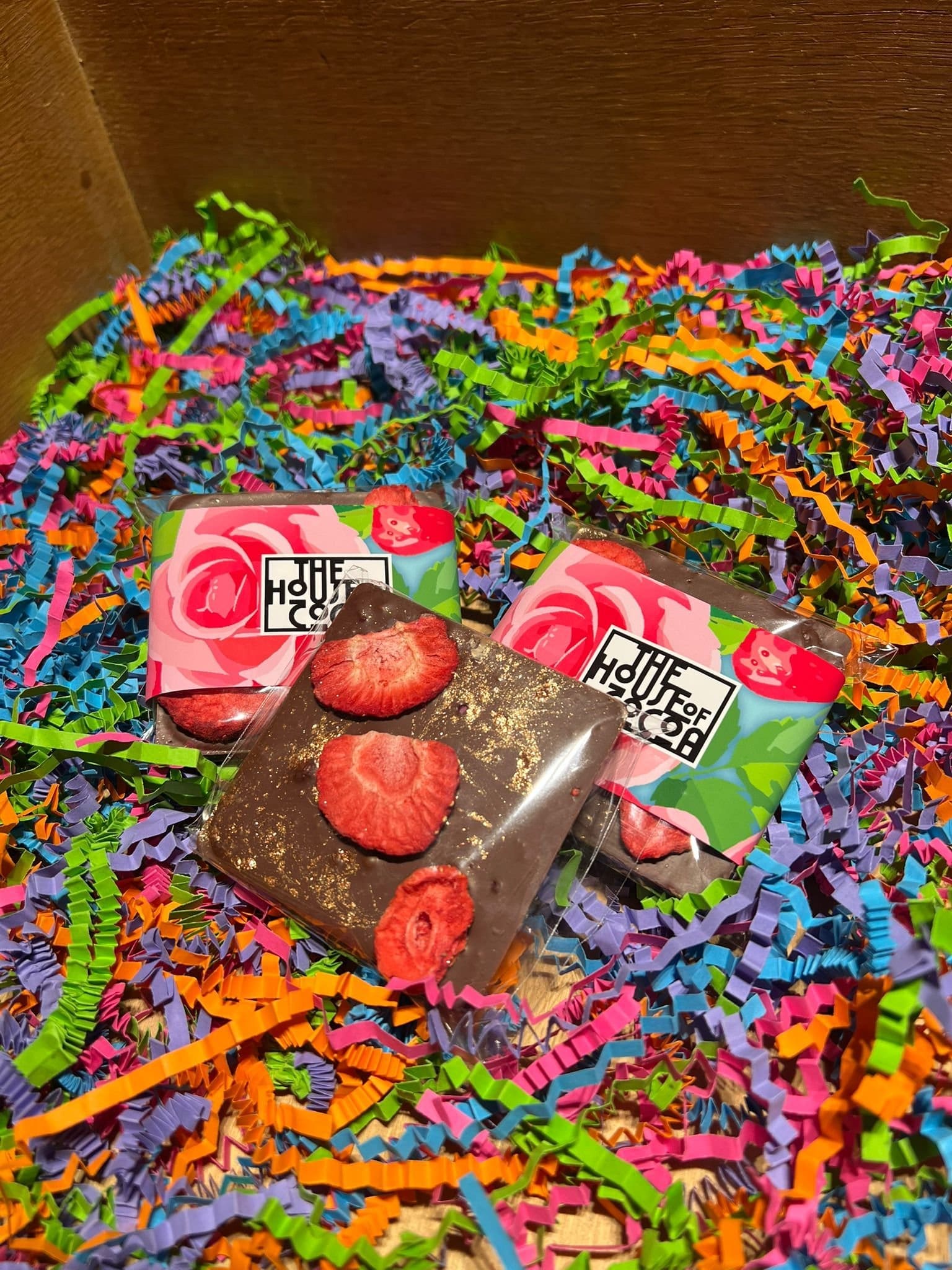 Milk Chocolate Bar with Strawberry and Rose