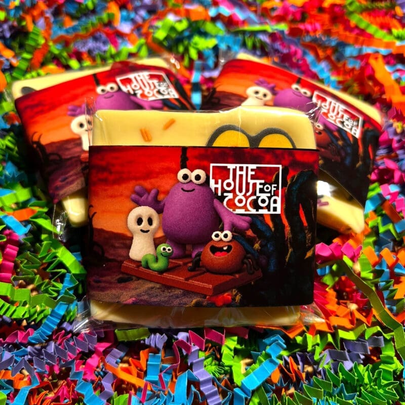 White Chocolate Bar with Worms, Eyes and sprinkles - Image 3