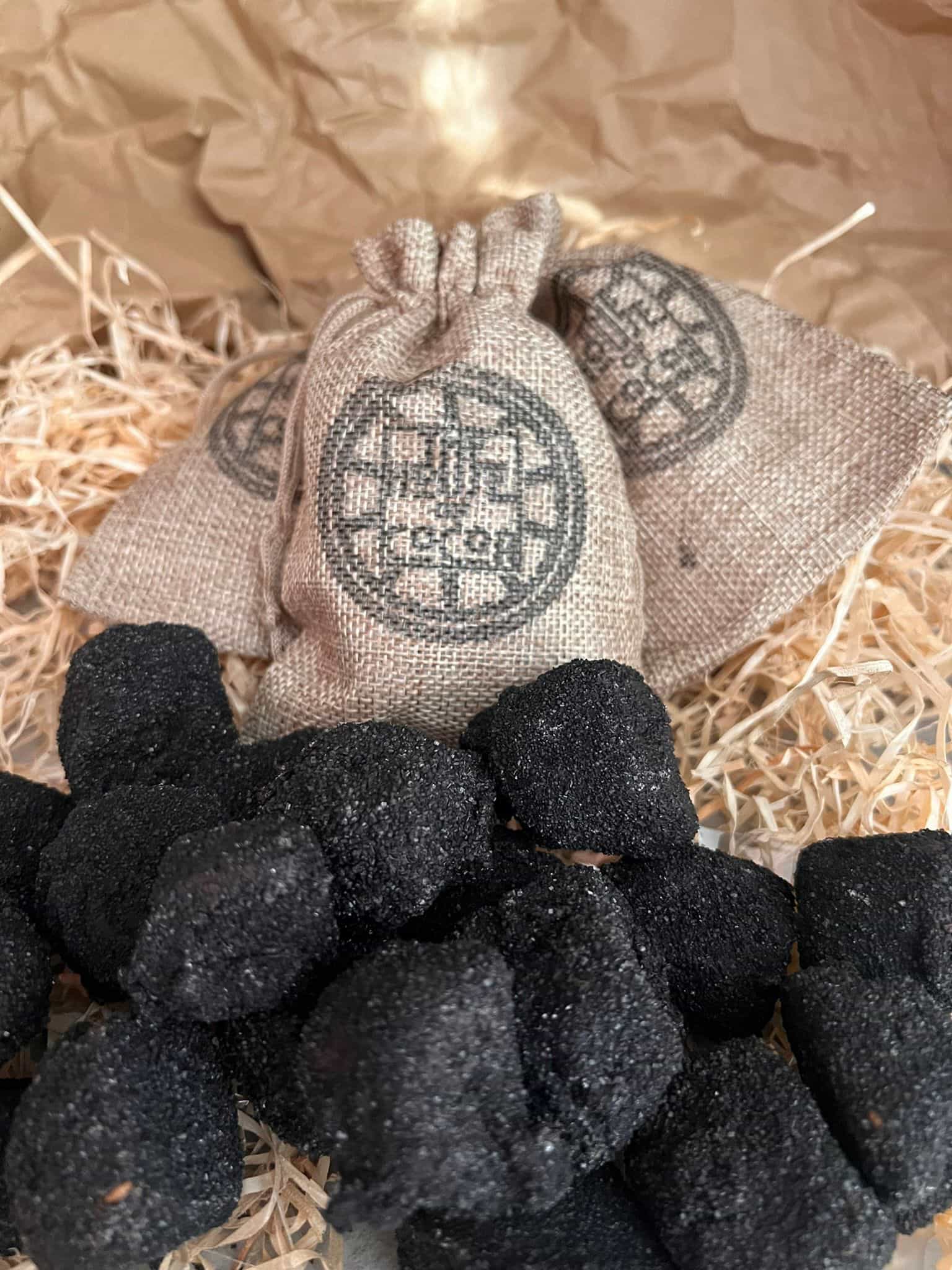 Dark Chocolate 'Coal' - Image 2